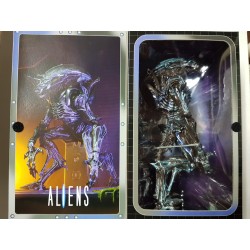 Alien Ultimate Rhino Alien NECA Authentic Figure