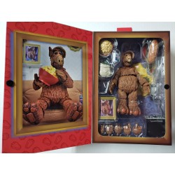 Ultimate ALF NECA Authentic Figure