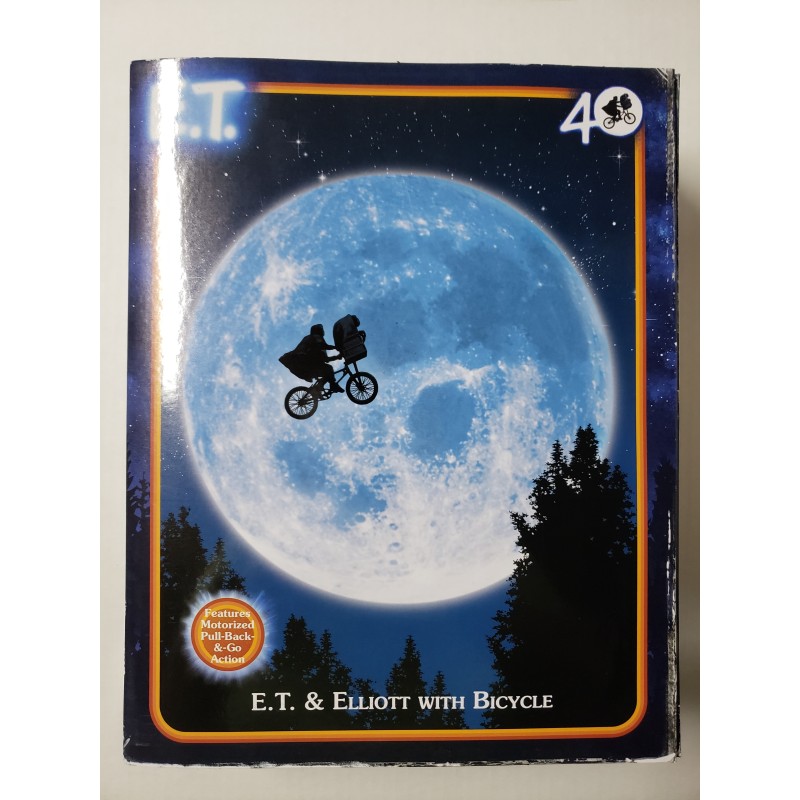 E.T. The Extra-Terrestrial E.T. & Elliott with Bicycle NECA Authentic Figure