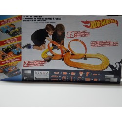 Hot Wheels Electric Slot Car Track Set 20.7ft